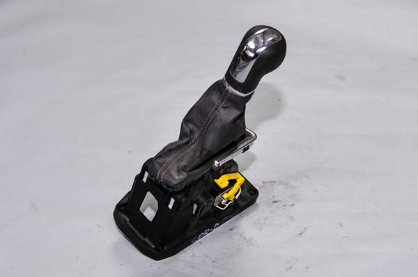 CORSA D OTOMATİK VİTES KOLU